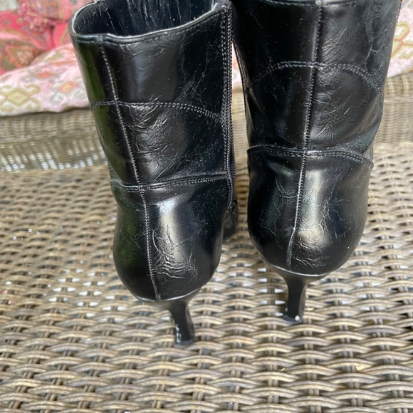 Jessica 6M Mid Calf Black Boot with Heel - Picture 4 of 11